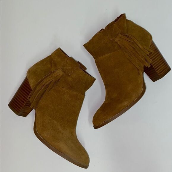 Crown Vintage Raffa Brown suede Tassel Booties A5 - Picture 1 of 8